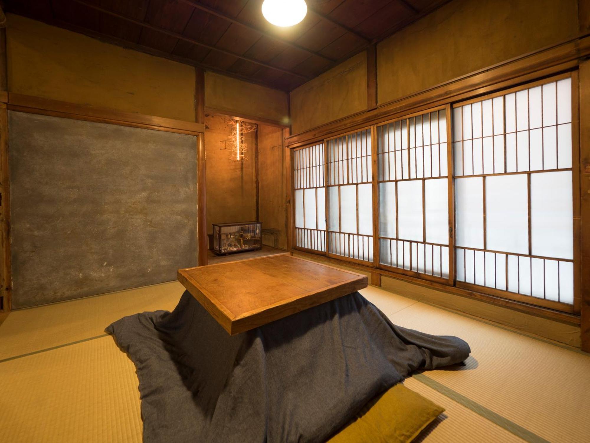 Tokyo Little House, Tokyo